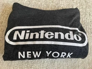 Nintendo New York Youth L Charcoal Pullover Hoodie - Picture 1 of 9