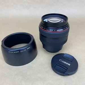 Canon Lens EF 85mm 1:1.2 L II USM W/ Hood & Caps - GOOD - Picture 1 of 9