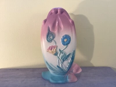 Vintage HULL ART POTTERY USA Pastel Relief Floral BOW KNOT VASE B-9 8.5” 1940s - Image 1 of 4