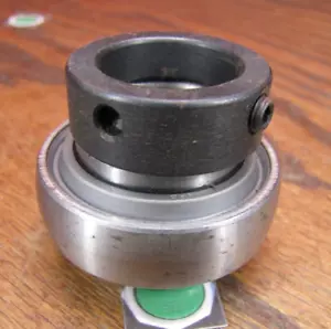 NA205-16NGR3 Rodamiento Agrícola con 205-16 Anillo 52mm x 26mm Diámetro Redondo - Imagen 1 de 5