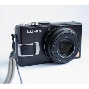 Panasonic LUMIX DMC-LX2 10.2 MP Digital Camera Used Very good - Picture 1 of 4