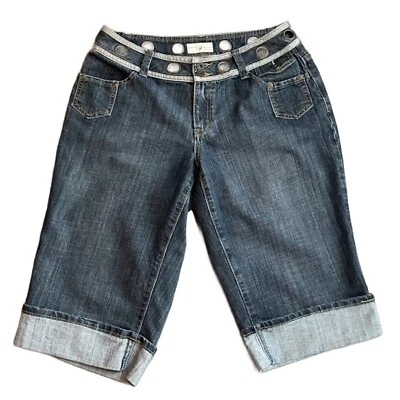 Bermuda jeans azul jeans feminina Venezia tamanho 14 anéis de metal algemados - Imagem 1 de 4