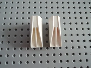 Lego 2 x Seitenteil Verkleidung 1x4 mit 2 Pin weiß 30647 - Bild 1 von 1