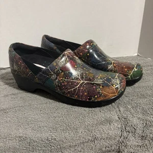 Klogs Portland Woodland Lackleder Clog Damen 11M 11 Blockabsatz 2” Absatz Slipper - Bild 1 von 13
