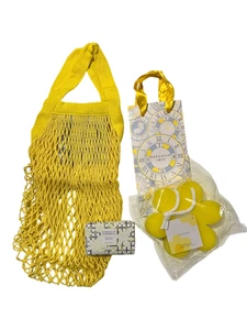 BEEKMAN 1802 Garden of Gardenia Gift Collection w/Mesh Tote, Soap Bar and Sponge - Picture 1 of 5