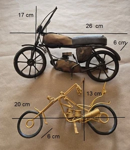 Motorrad Blech Draht alt und staubig - Bild 1 von 2