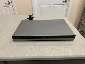 Harman Kardon DVD 47 DVD/SACD/Super Audio Player - ohne Fernbedienung/funktioniert! - Bild 1 von 13