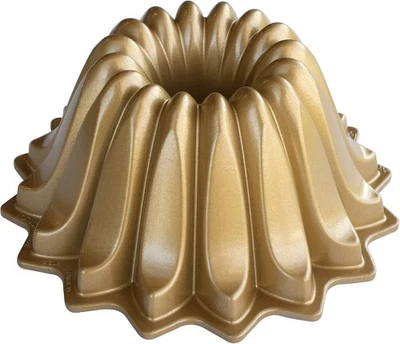 Nordic Ware Lotus Bundt Pan Dorado, 5 Vasos Capacidad 5 Capacidad, Dorado  Foto 1 de 4
