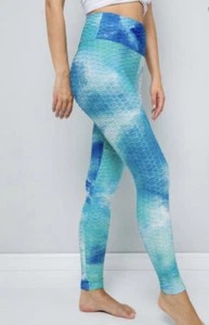 NWT Tie Dye Boho Ankle Leggings ~ Blue High Waist Yoga Pants ~ Super Soft ~ L/XL - Picture 1 of 1