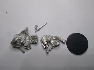 Warhammer LOTR- 1x Aragorn Mounted (Black Gate). Metal. OOP - Picture 1 of 1