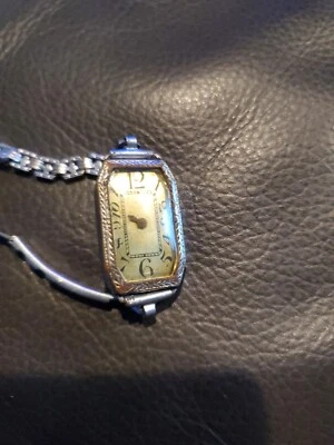 RARE VINTAGE Watch , WOMANS Champ Co. Swiss  15 JEWEL - Image 1 of 4
