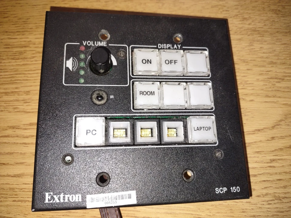 Panel de control secundario EXTRON SCP 150 AAP 5 IP con apertura AAP Foto 1 de 1
