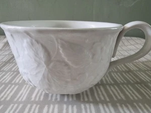 Large Burleigh Staffordshire Davenport Strawberry Leaf White Cup - Picture 1 of 4