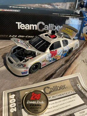 Disneys Donald Duck Daytona 500 Team Caliber 1:24 Scale Car. Nascar Licensed.VTG - Image 1 of 4