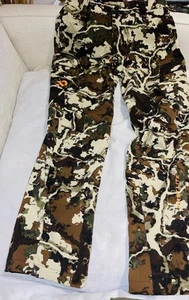 First Lite Men’s Sz Medium Corrugate Guide Pants Tactical Hunting Fusion Camo - Picture 1 of 11