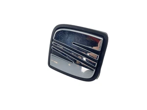 SEAT IBIZA 6J REAR BOOT TAILGATE LOCK RELEASE HANDLE EMBLEM 6J4827565D 2008-2017 - Picture 1 of 12