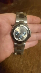 VTG TIMEX CHRONOGRAPH WATCH - SR 916  SILVER FACE STAINLESS STEEL - Picture 1 of 6