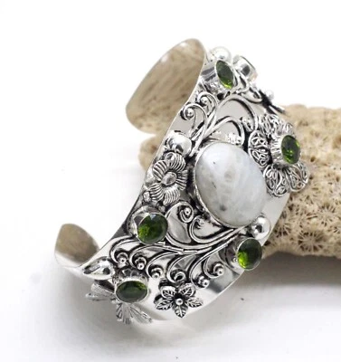 925 Sterling Silver Moonstone & Peridot Gemstone Jewelry Cuff Bracelet S-AJ - Image 1 of 4
