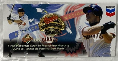 San Francisco Giants Pin First Game Baltimore Orioles 2002 Chevron Jeff Kent - Image 1 of 3