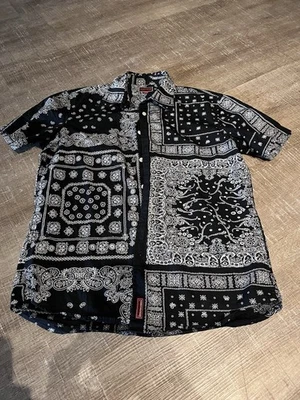 Estampa de bandana vintage etiqueta vermelha Tommy Hilfiger - Imagem 1 de 4