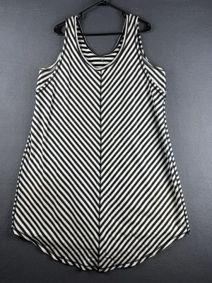 Vestido Livi Active sin mangas línea A rayas atletismo talla 18/20 Foto 1 de 4