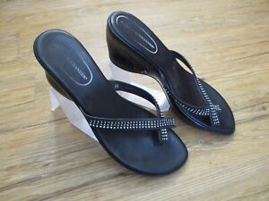 Athena Alexander 12 M Black Slides Leather Womens Sandals Embellished *Scuffs