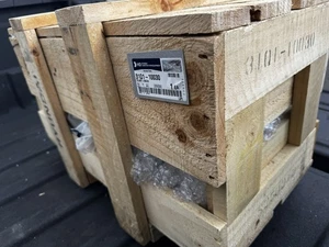 31Q1-10030 MAIN PUMP FOR HYUNDAI EXCAVATOR ROBEX 80CR-9A - Bild 1 von 7