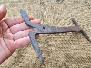 Raspador de zapatos antiguo forjado a mano de herrero - Imagen 1 de 10