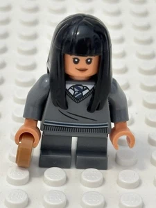 LEGO Cho Chang Minifigure Ravenclaw Sweater  hp263b 76385 ~ Harry Potter ~ - Picture 1 of 5