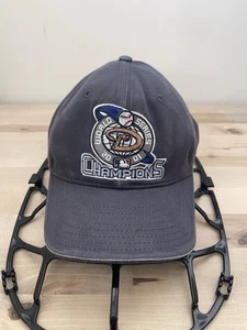 De colección Arizona Diamondbacks 2001 Serie Mundial Campeones New Era Gorra con Correa - Imagen 1 de 9