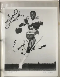 Foto de acción vintage firmada en caja y negro de los Dallas Cowboys #24 paredes 8x10 (rara) - Imagen 1 de 1