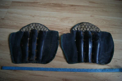 Original SUNEATE  from Samurai armor from EDO period. - Image 1 of 4