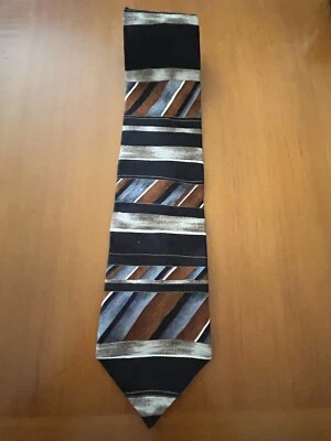 CORBATA HOMBRE HONORS 100% SEDA 56" MULTICOLOR PATRÓN GEOMÉTRICO ANCHO CLÁSICO Foto 1 de 4
