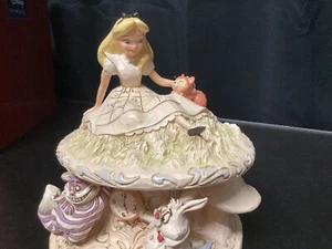 Disney Enesco Traditions Alice in Wonderland White Woodland Whimsy and Wonder - Picture 1 of 6