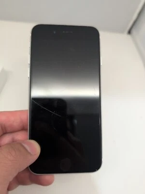 Apple iPhone SE (2nd Generation) - 64 GB - White (Boost Mobile) #209  - Image 1 of 4