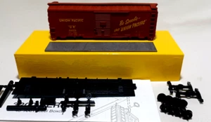 HO SCALE Accurail 3205 UNION PACIFIC 40' OB Box Car #104432 New Kit in Box !! - Picture 1 of 5
