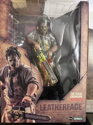 KOTOBUKIYA La Masacre de la Motosierra de Texas Cara de Cuero Estatua Escala 1/6 - ArtFX Foto 1 de 3