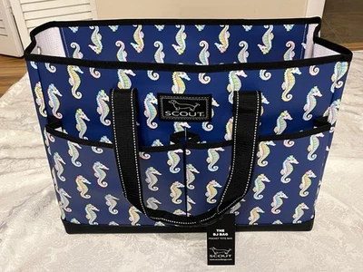 ¡NUEVO!  Bolso de Mano SCOUT Grande 5 Bolsillos Grandes Caballitos de Mar Galleta de Mar Nuevo con Etiquetas $56 Foto 1 de 4