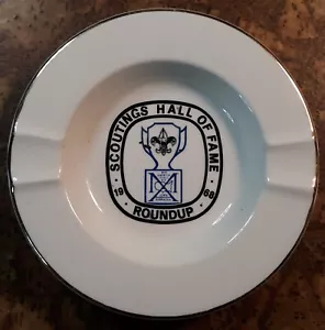 Boy Scouts 1968 Scoutings Hall of Fame Roundup Ashtray EXCELLENT gold rim - Picture 1 of 3