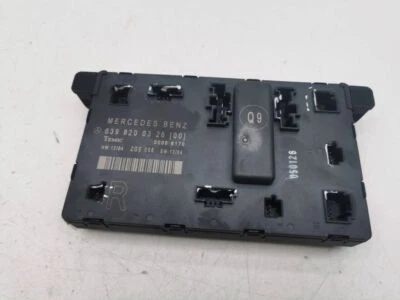 Mercedes-Benz Vito Viano W639 2005 Unité de commande module de porte AMD120448 - Immagine 1 di 4