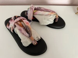 Sanuk Yoga Damen-Schlinge 2 Drucke 10535 CMMR Größe 10 brandneu 100 % authentisch - Bild 1 von 9