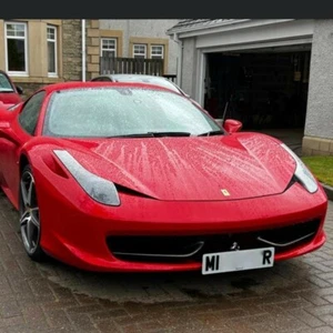 Licencia delantera Ferrari 458 sin taladros - Imagen 1 de 6