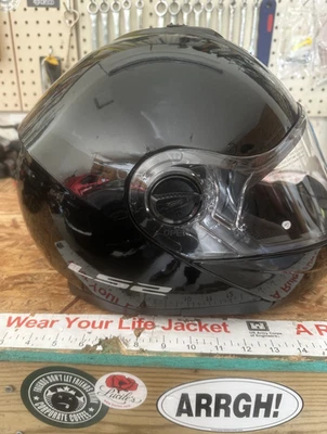 LS2 Men's Motorcycle Helmet (XL) - Image 1 of 4