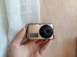 🔥RARE Brown Casio Exilim EX-Z2 12.1MP digital compact camera🔥WORKing Full Set - Picture 1 of 7