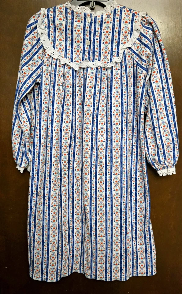 Lanz of Salzburg Gown Girls M 7/8 Flannel Floral Eyelet Lace  Hearts Vintage - Image 1 of 3
