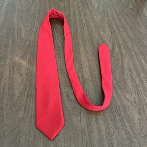 Pendleton Men’s 100% Virgin Wool Red Tie Necktie Made In USA 56” in - Picture 1 of 3