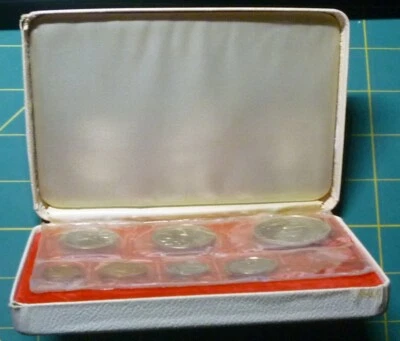 1973 COOK ISLANDS - OFFICIAL PROOF SET (7) -  SEALED in RARE ORIG. BOX - BEAUTY! - Image 1 of 4