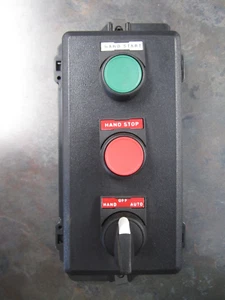 NEW ALLEN BRADLEY 2100 CENTERLINE MCC DOOR CONTROL STATION 3 - Picture 1 of 2