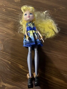 Ever After High First Chapter Blondie Lockes Doll Read - Bild 1 von 7