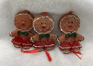 Trio Of Resin Gingerbread Christmas Ornaments 3 Boys In Suspenders Pre-owned - Picture 1 of 13